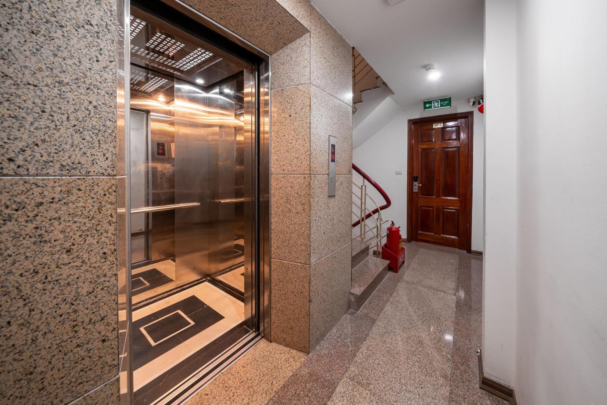 Astoria Hanoi Hotel & Travel ภายนอก รูปภาพ