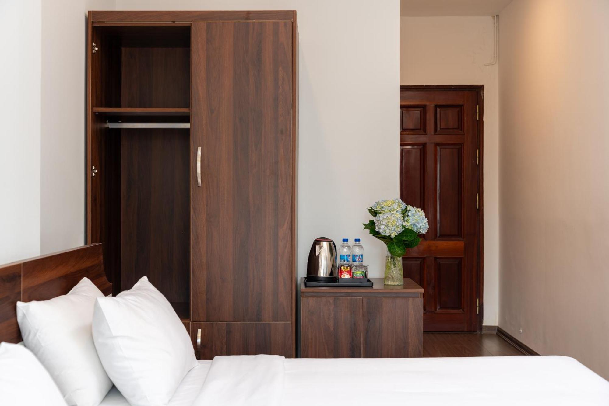 Astoria Hanoi Hotel & Travel ภายนอก รูปภาพ
